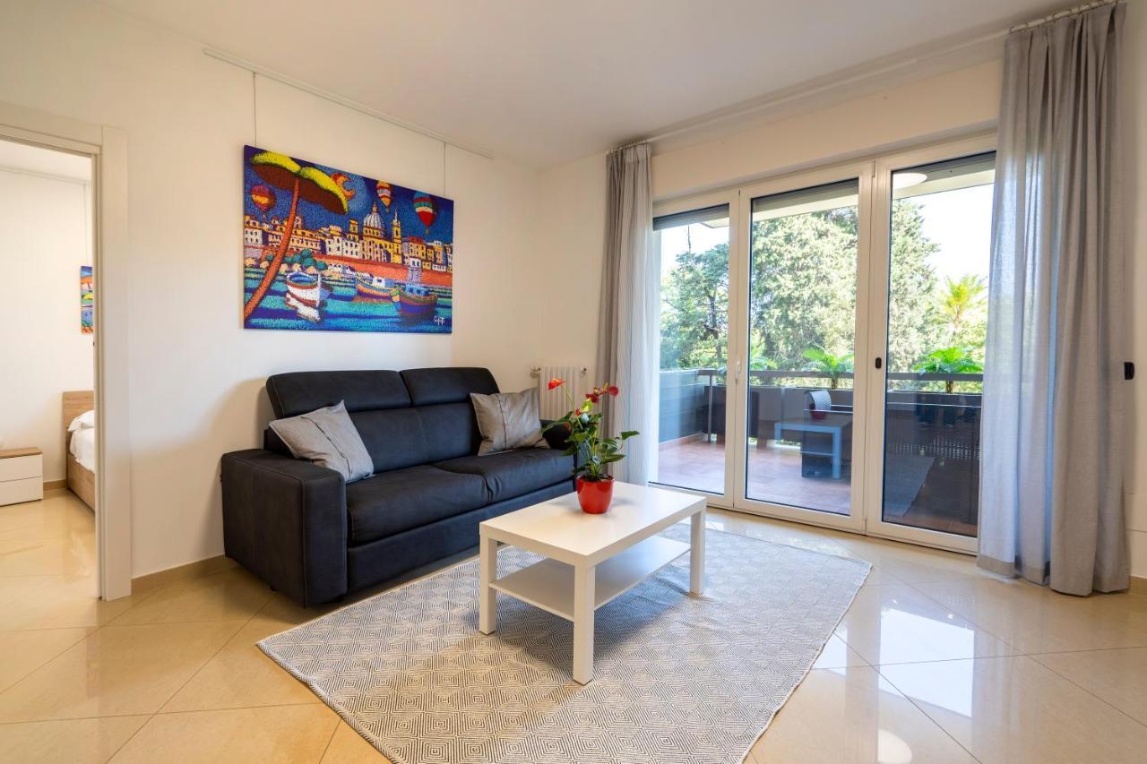 Boscoincitta Apt With Garage And Whirlpool Tub Μπάρι Εξωτερικό φωτογραφία