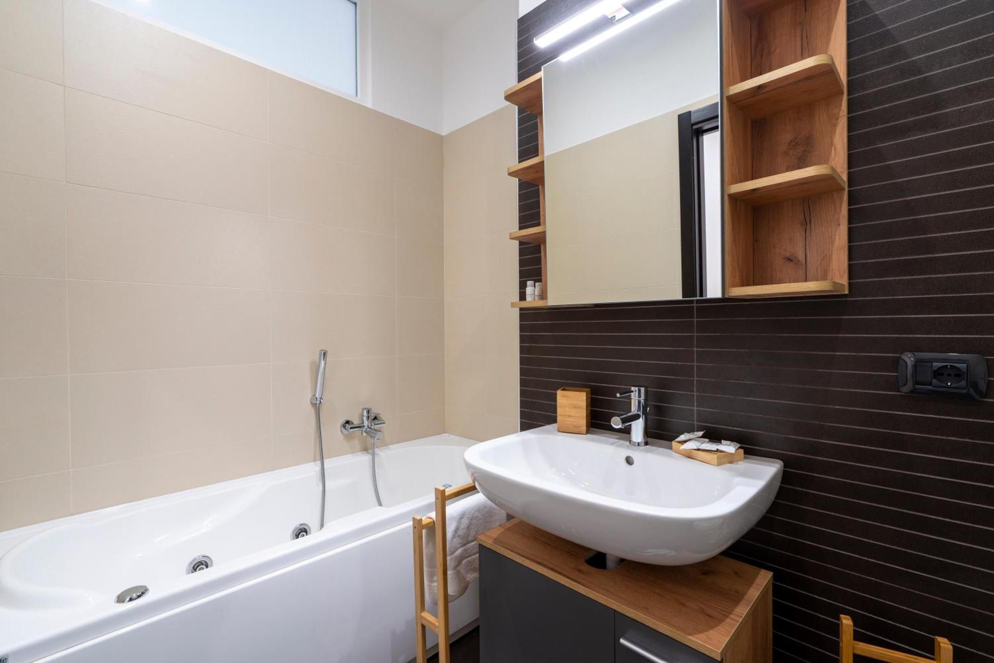 Boscoincitta Apt With Garage And Whirlpool Tub Μπάρι Εξωτερικό φωτογραφία